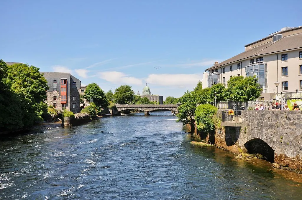 7 Earls Island Apartment Galway Ireland